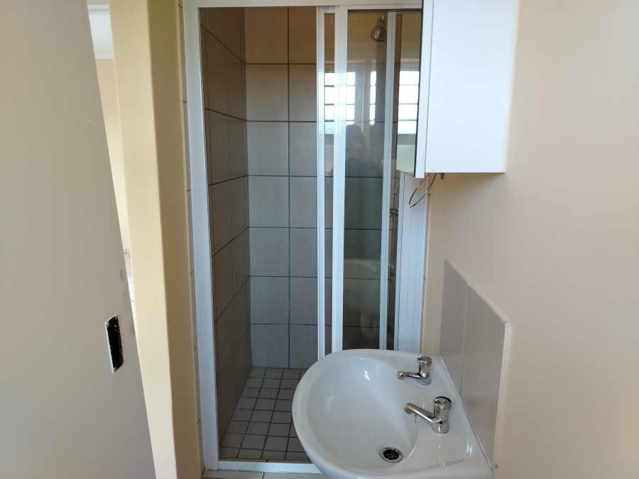 1 Bedroom Property for Sale in Sunset Glen Western Cape